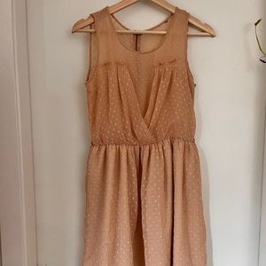 Sleeveless dress
